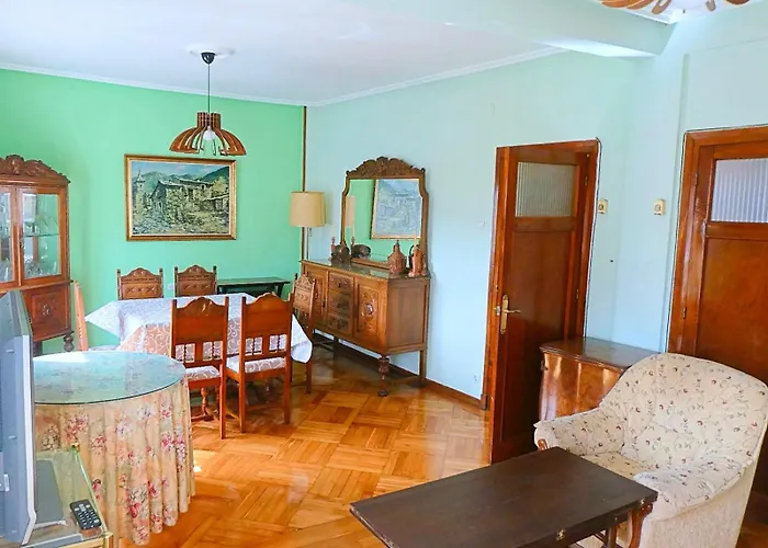 Apartamento Amplio Y Centrico En By Bebalmy *