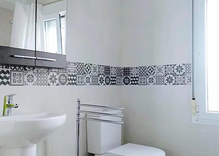 Apartamento Amplio Y Centrico En By Bebalmy Avilés