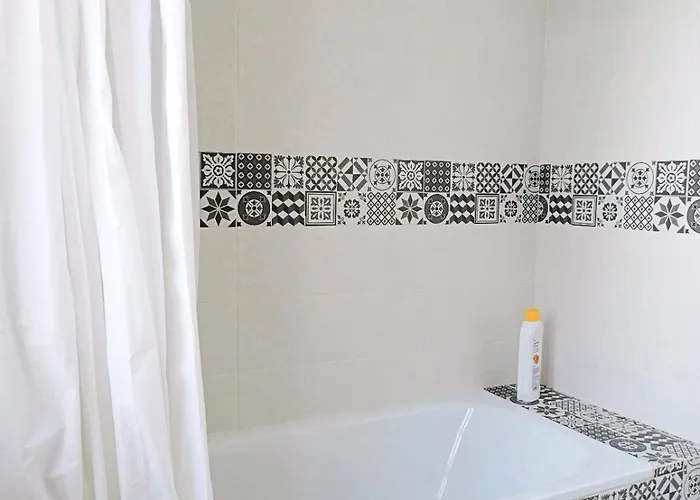 Amplio Y Centrico En By Bebalmy * Avilés