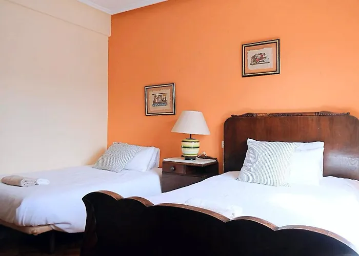 Apartamento Amplio Y Centrico En By Bebalmy Avilés