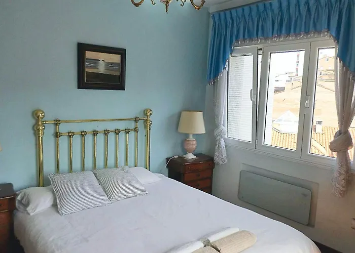 Apartamento Amplio Y Centrico En By Bebalmy Avilés